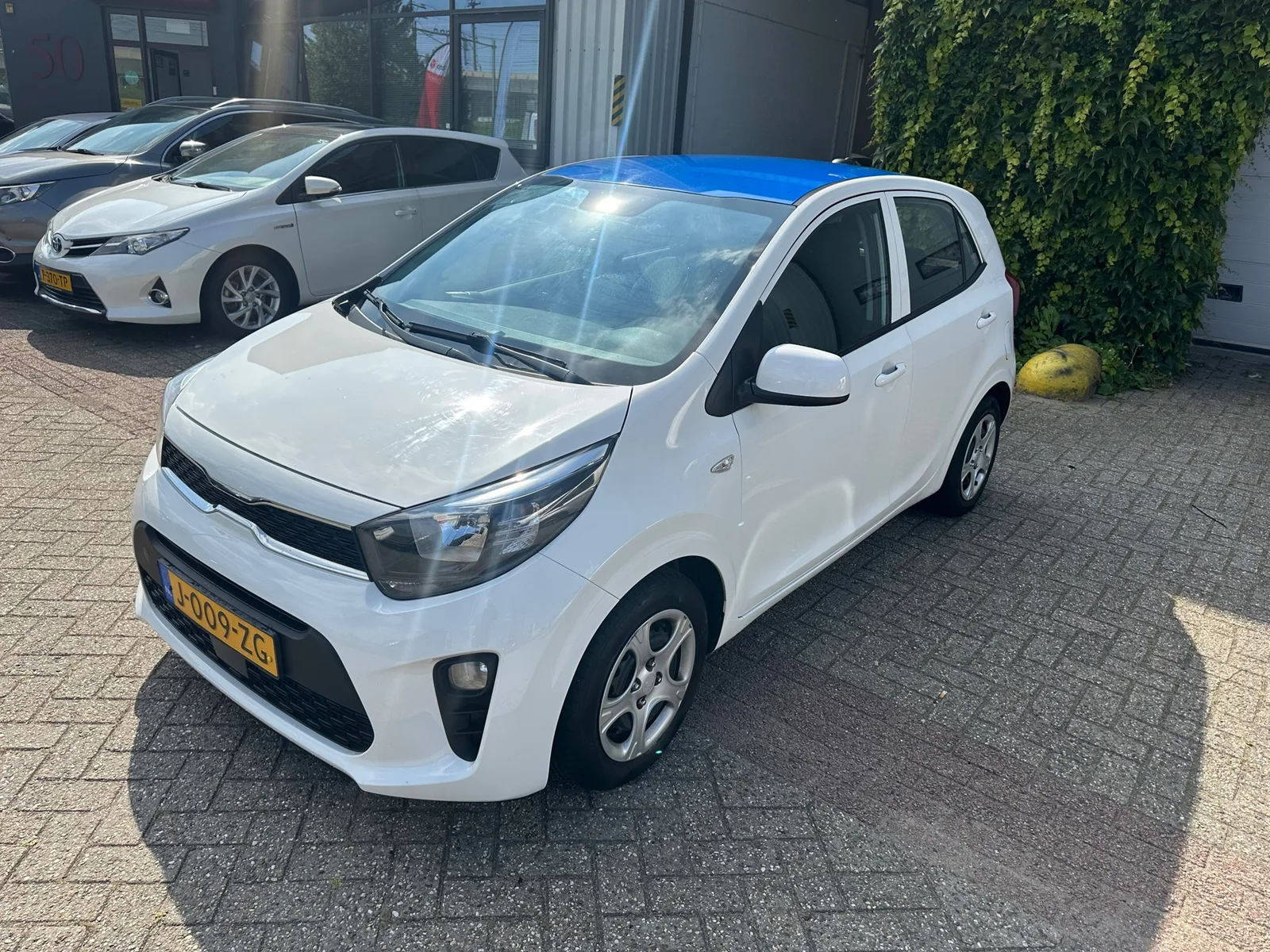 Kia Picanto (2020) — foto 1