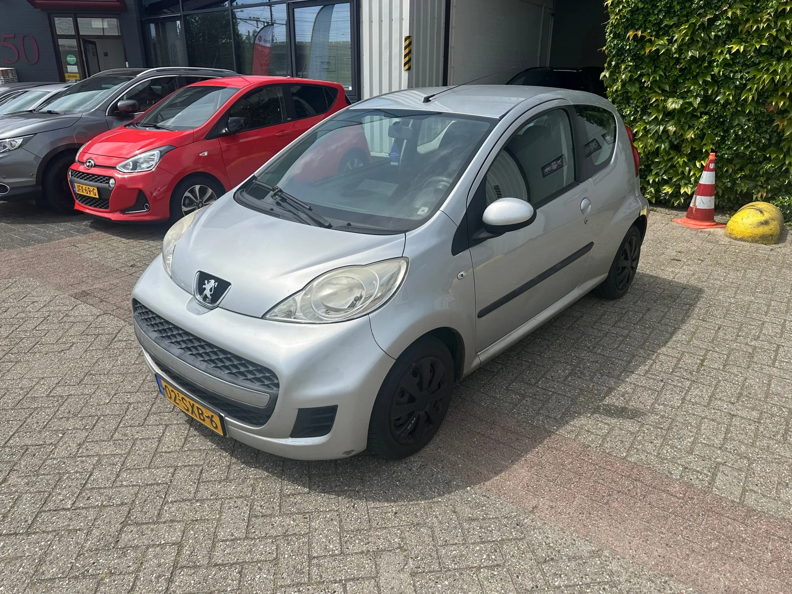 Peugeot 107 (2012) — foto 1