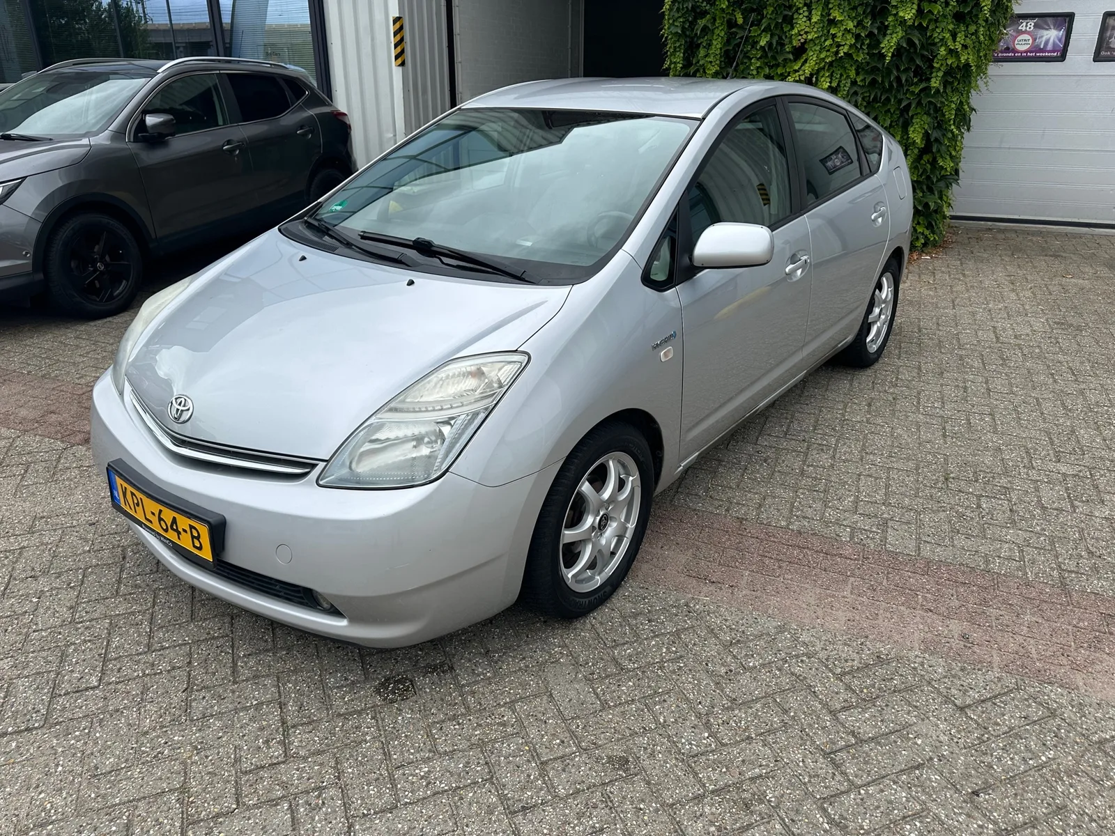 Toyota Prius (2006) — foto 1
