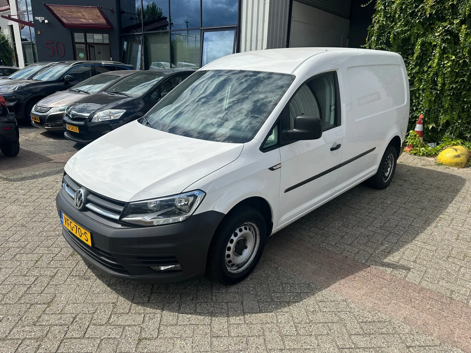 Volkswagen Caddy (2020) — foto 1
