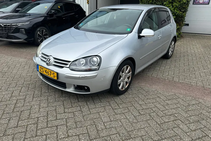 Volkswagen Golf (2006)