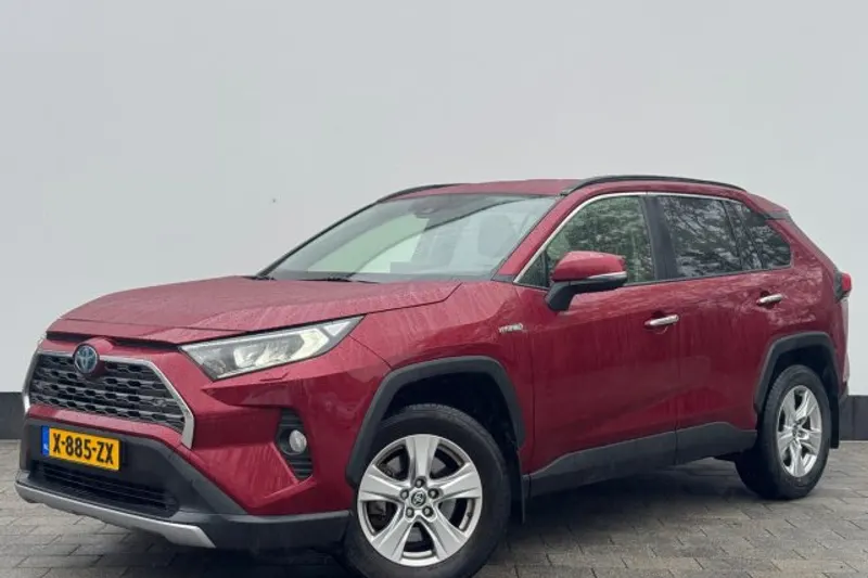 Toyota RAV4 (2021)