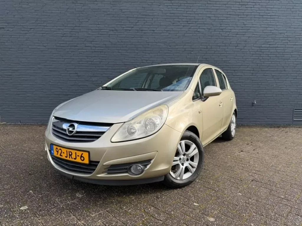 Opel Corsa (2009) — foto 1