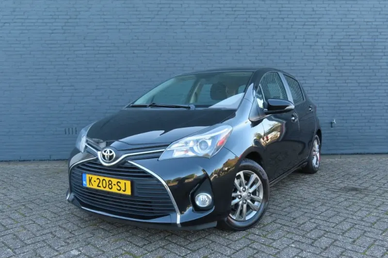 Toyota Yaris (2015)