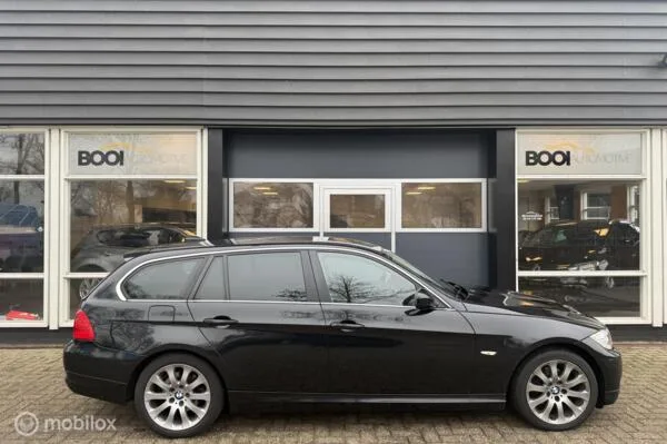 BMW 3-Serie (2011) — foto 1