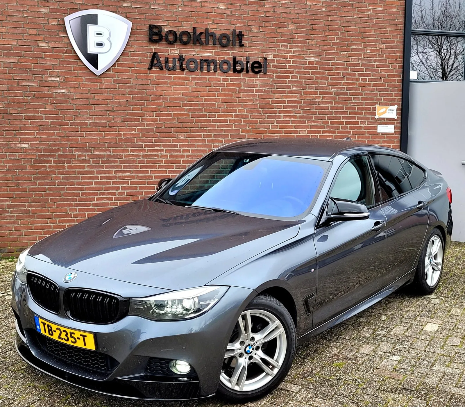 BMW 3-Serie (2018) — foto 1