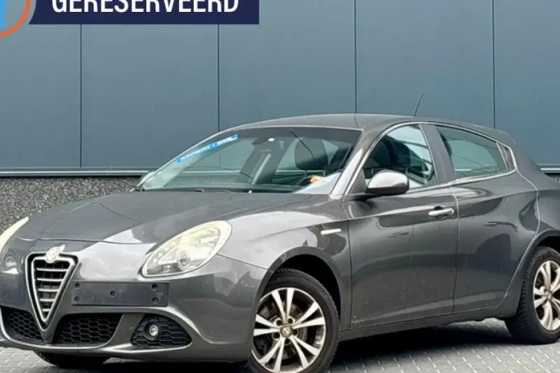 Alfa Romeo Giulietta (2012)