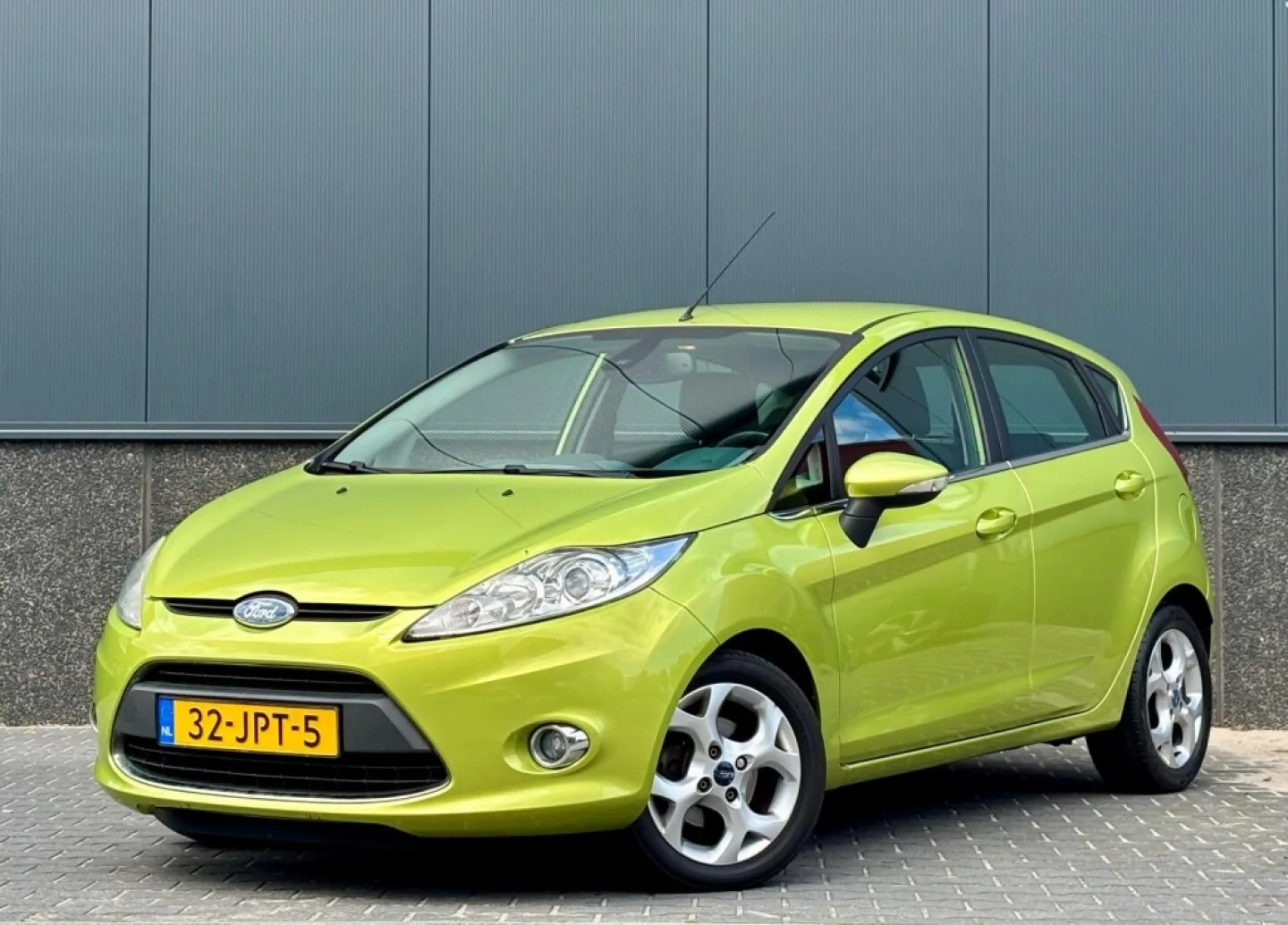 Ford Fiesta (2009) — foto 1
