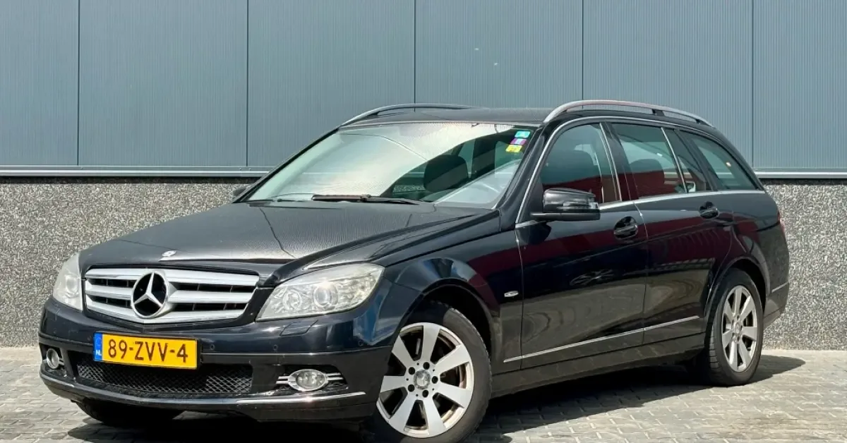 Mercedes-Benz C-Klasse (2009) — foto 1