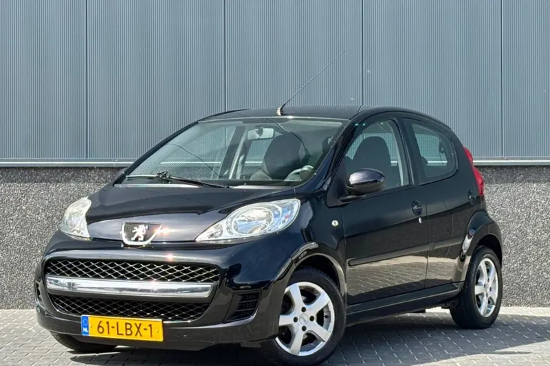 Peugeot 107 (2010)