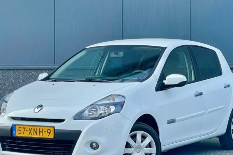 Renault Clio (2012)