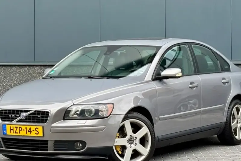 Volvo S40 (2006)