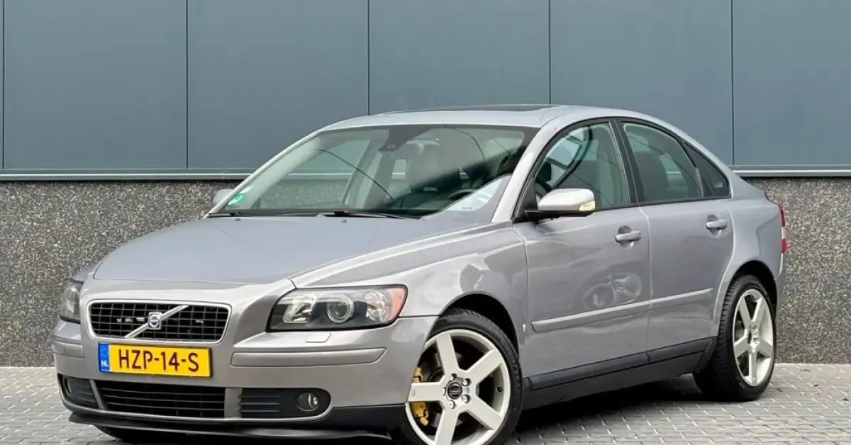 Volvo S40 (2006) — foto 1