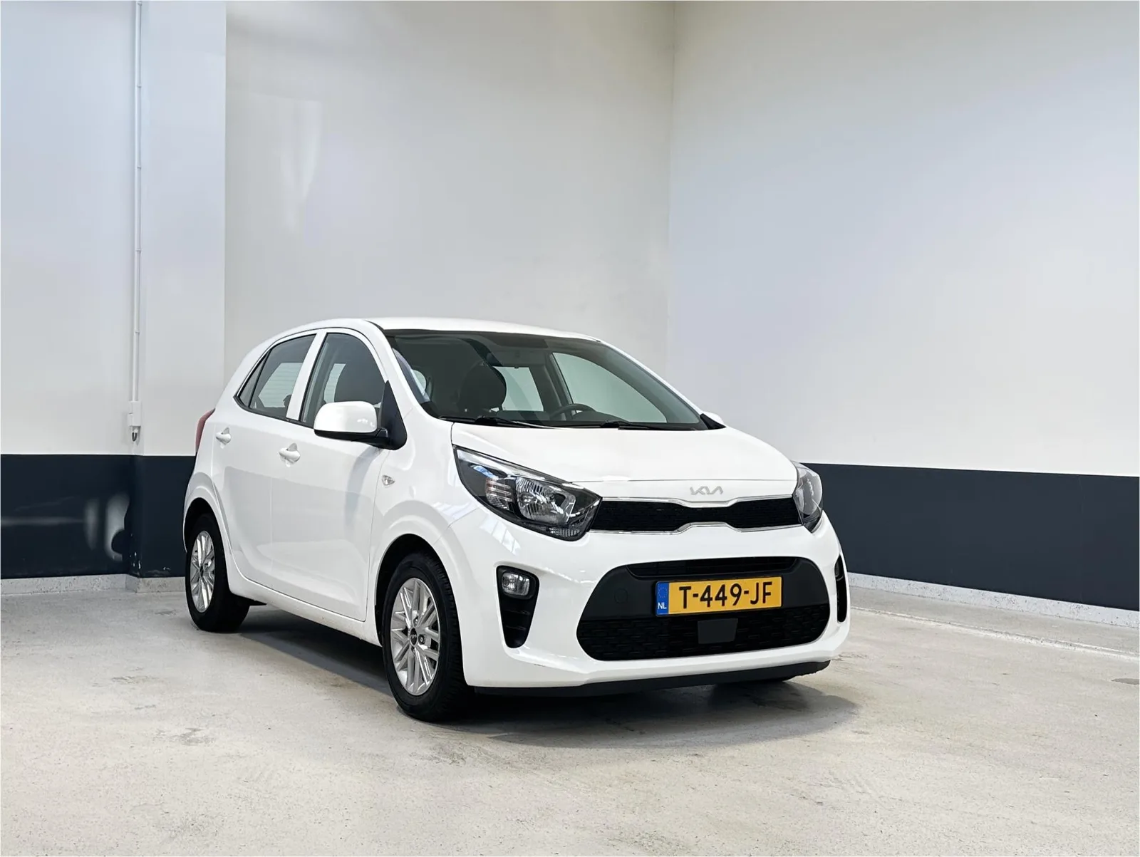 Kia Picanto (2023) — foto 1