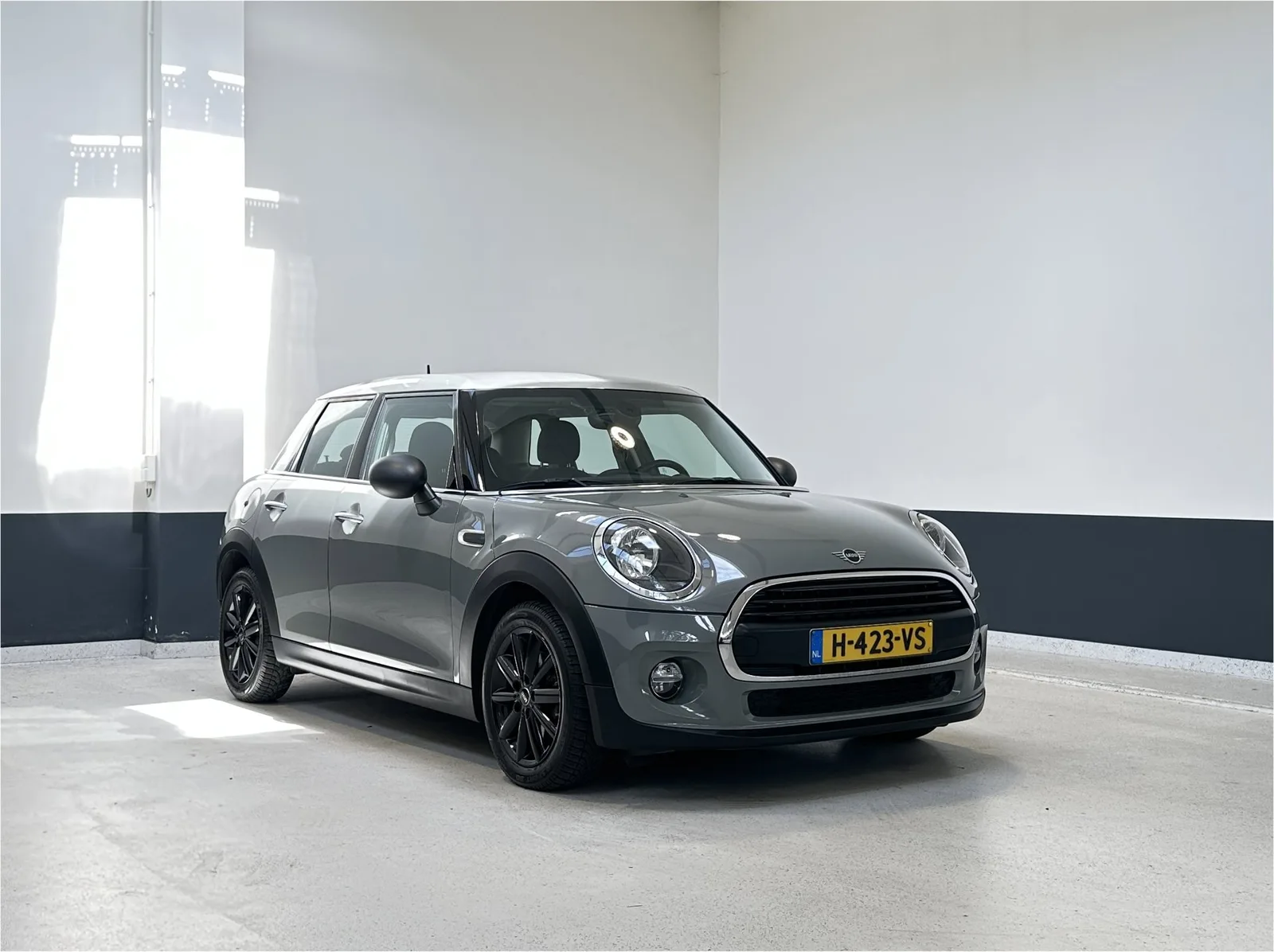 MINI One (2020) — foto 1