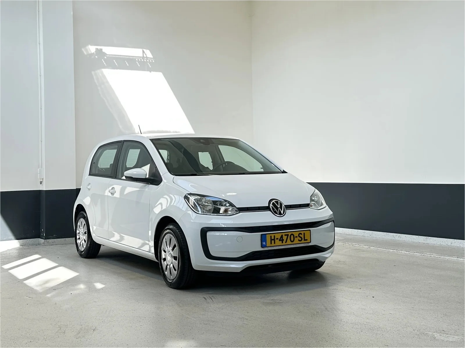 Volkswagen Up! (2020) — foto 1