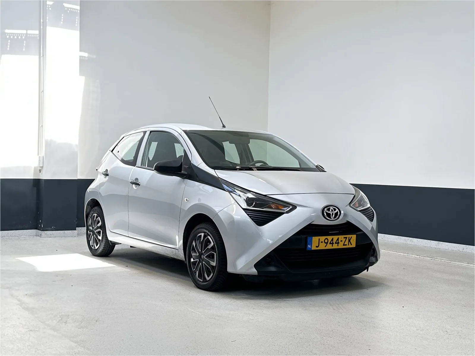 Toyota Aygo (2020) — foto 1
