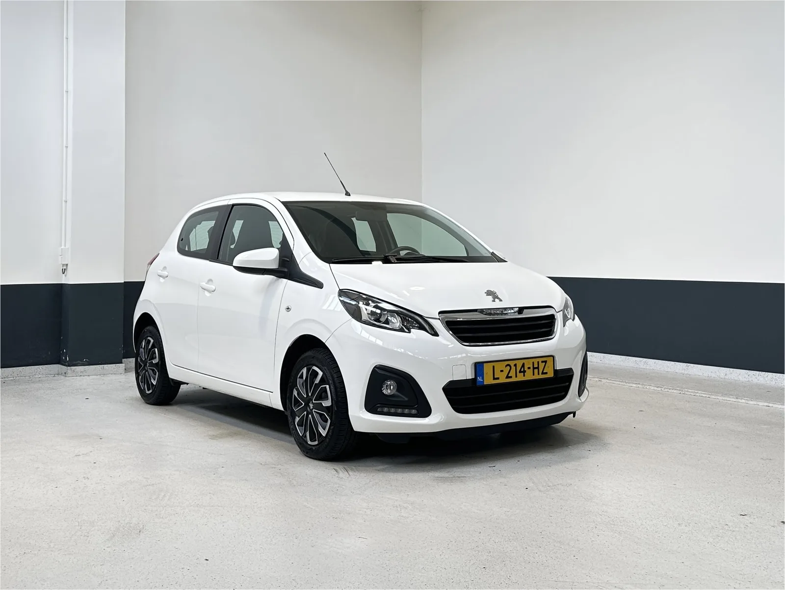 Peugeot 108 (2021) — foto 1