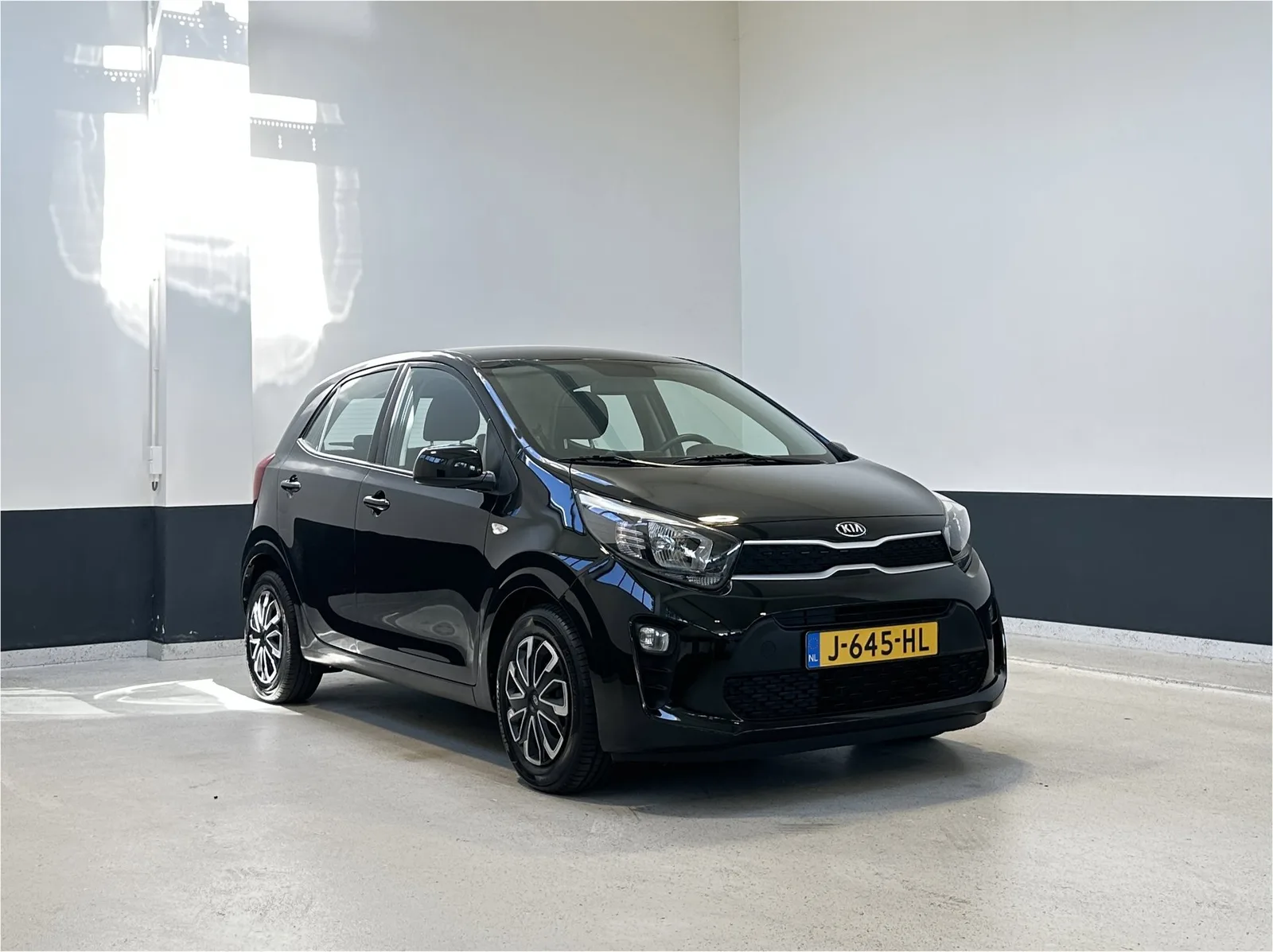 Kia Picanto (2020) — foto 1