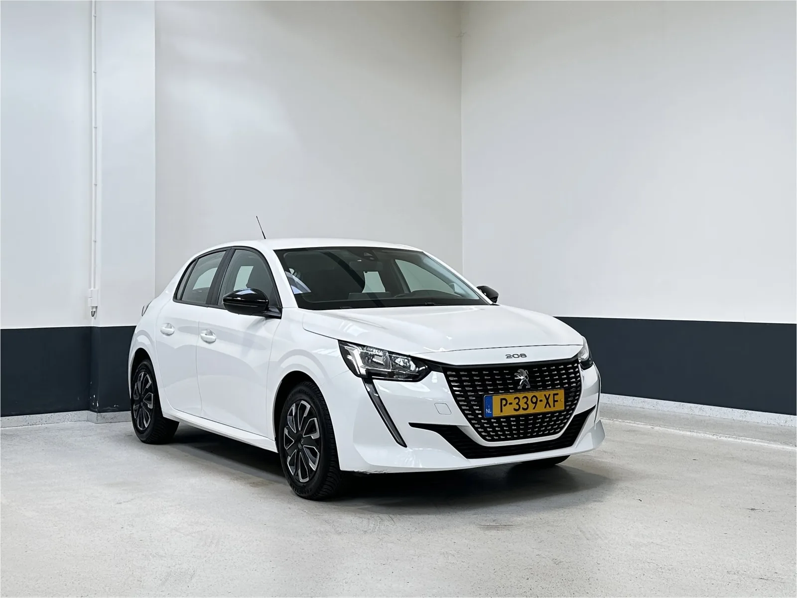 Peugeot 208 (2022) — foto 1