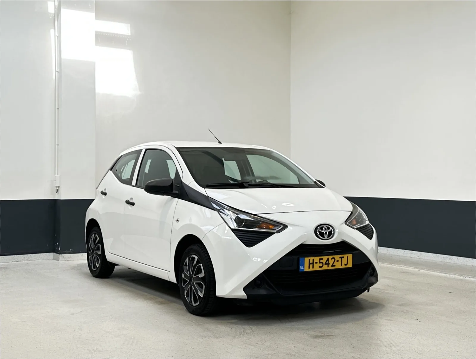 Toyota Aygo (2020) — foto 1