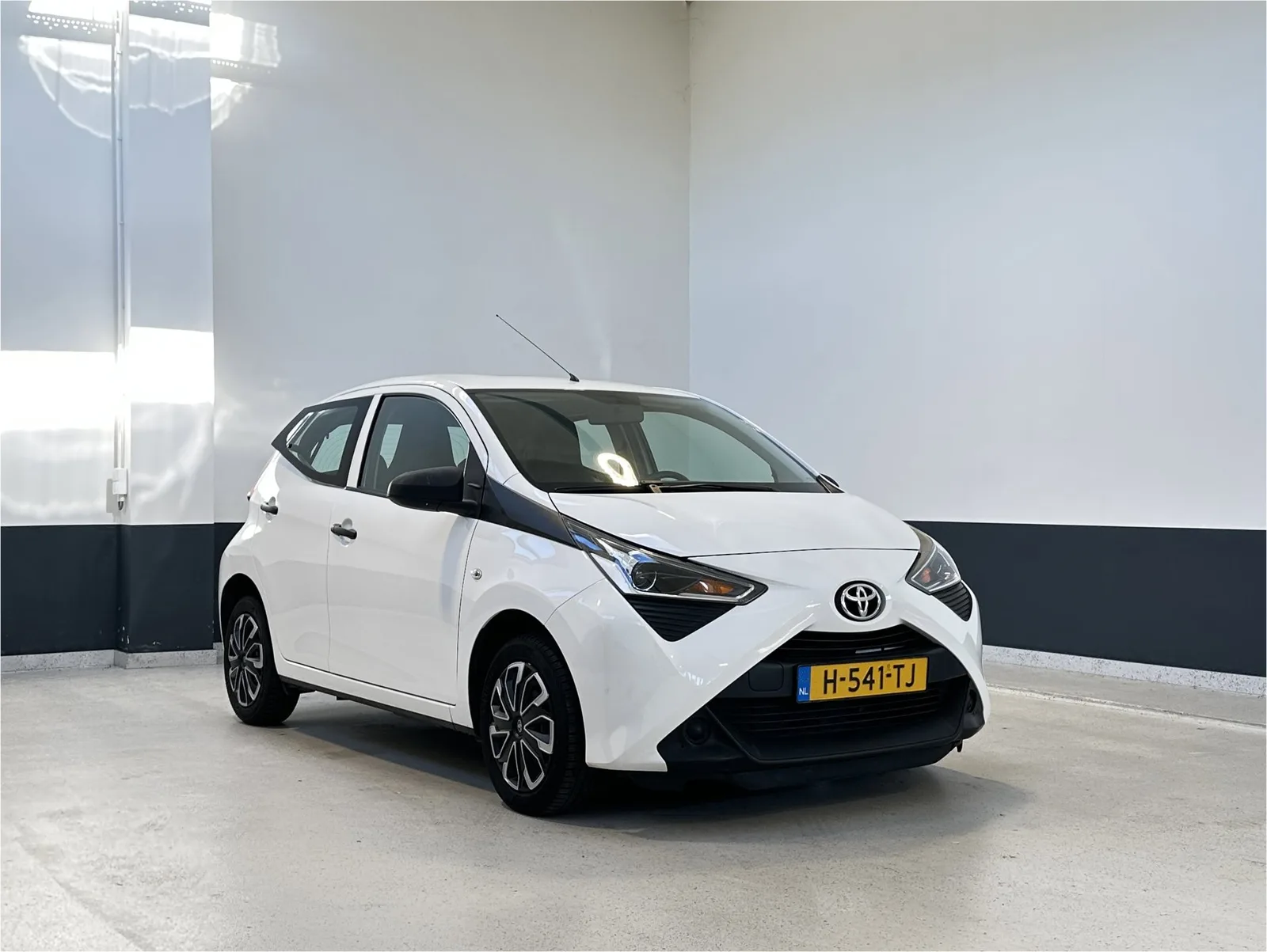 Toyota Aygo (2020) — foto 1