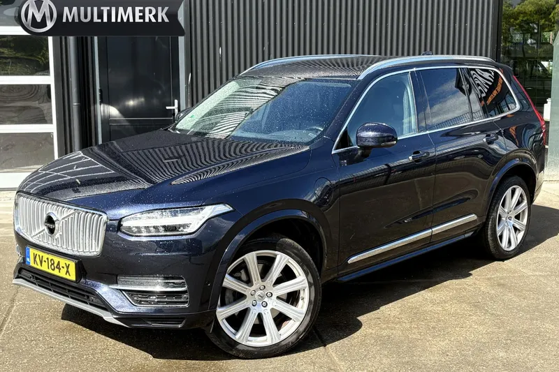 Volvo XC90 (2016)