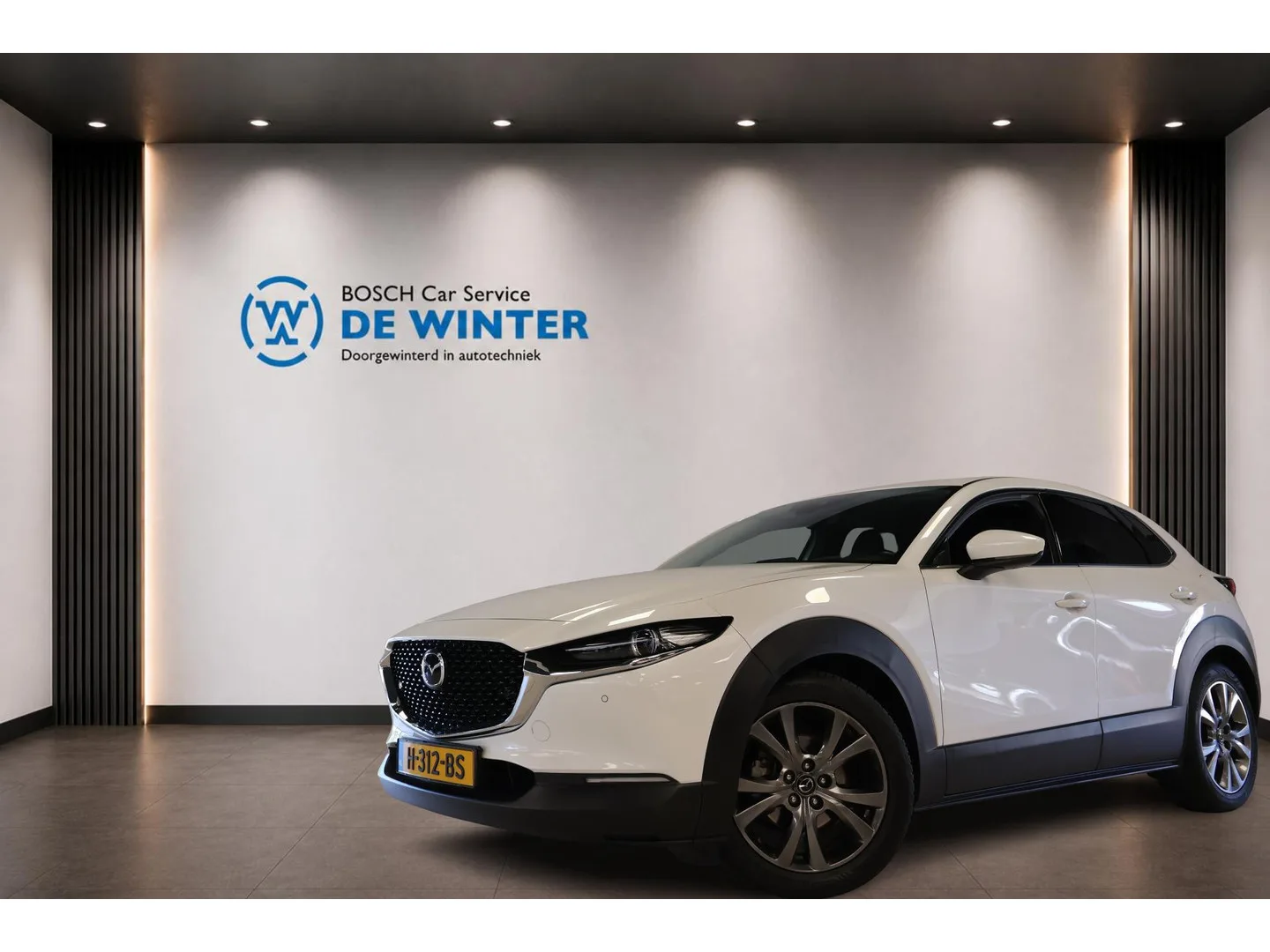 Mazda CX-30 (2020) — foto 1