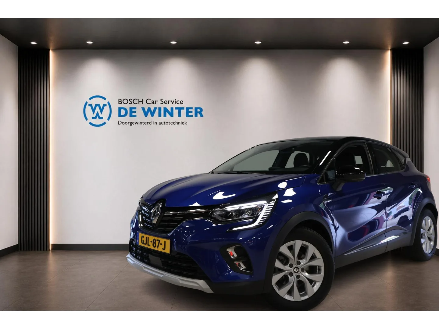 Renault Captur (2022) — foto 1