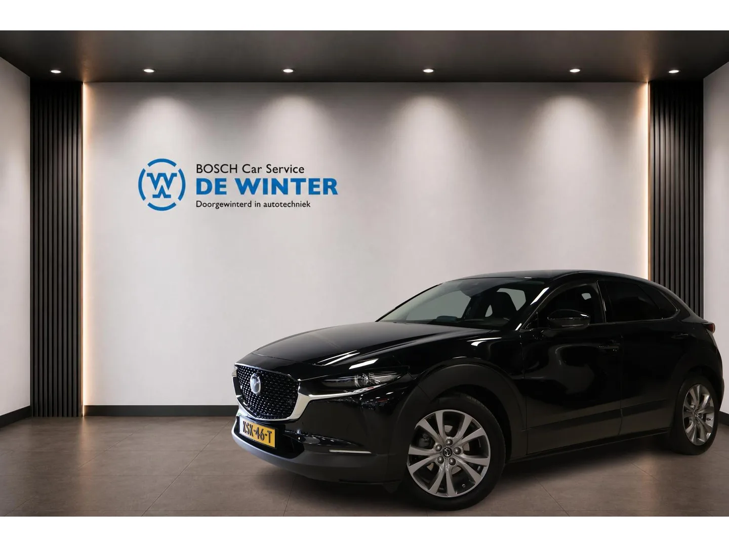 Mazda CX-30 (2021) — foto 1