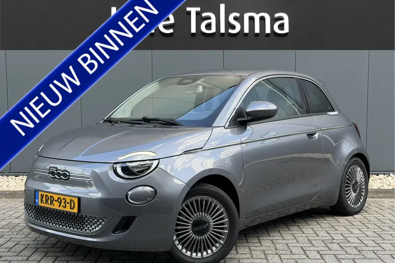 Fiat 500 (2023)