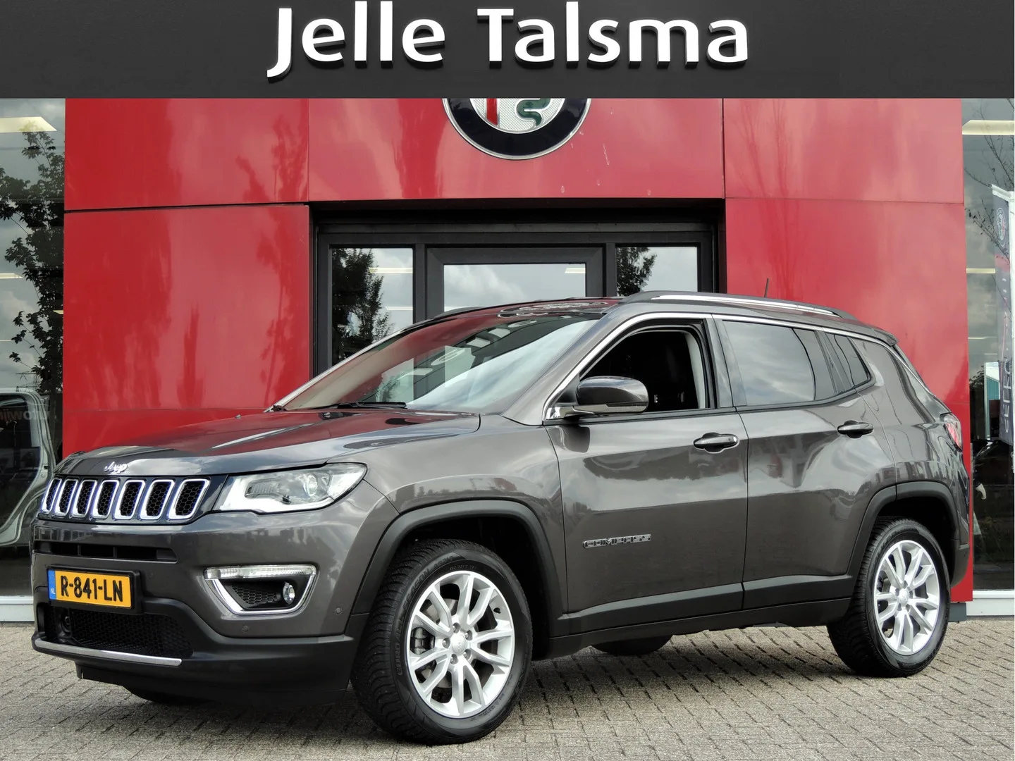 Jeep Compass (2021) — foto 1