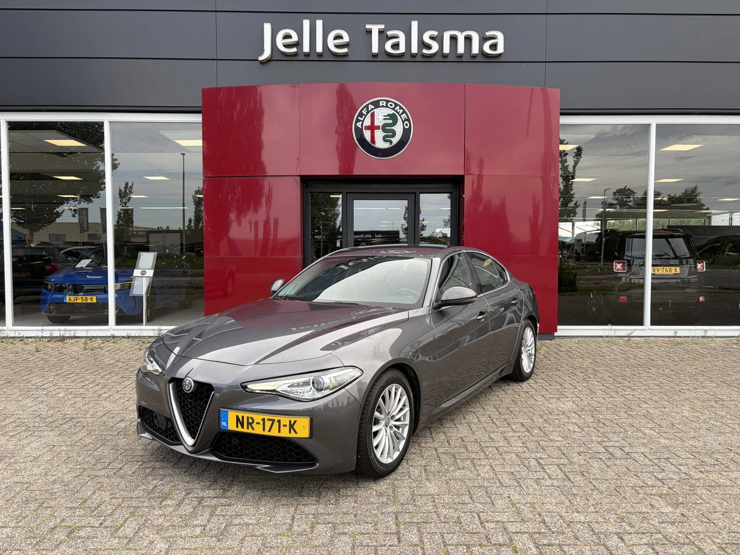 Alfa Romeo Giulia (2017) — foto 1