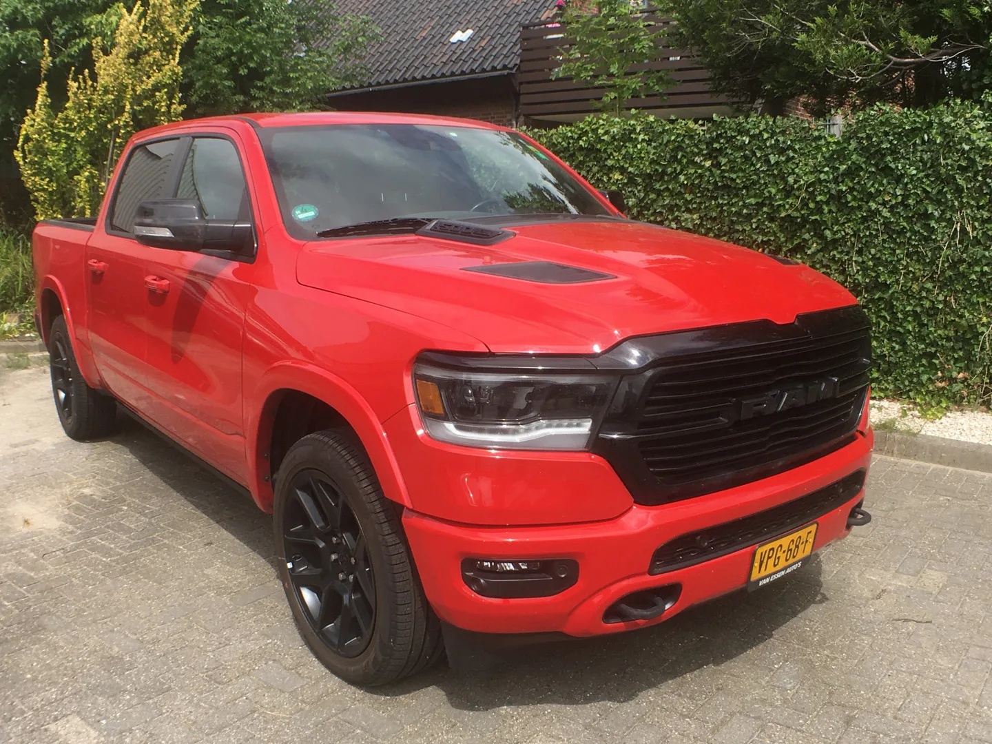 Dodge Ram (2022) — foto 1