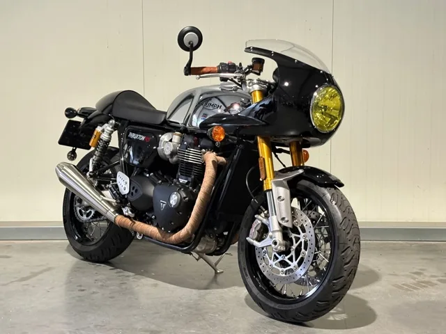 Triumph Thruxton 1200 RS (2023) — foto 1