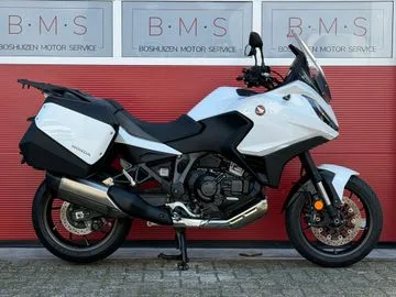 Honda NT 1100 (2023) — foto 1