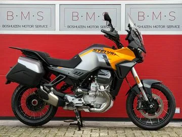 Moto Guzzi Stelvio (2024) — foto 1