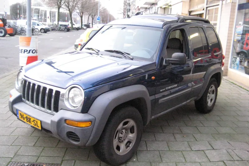 Jeep Cherokee (2003)