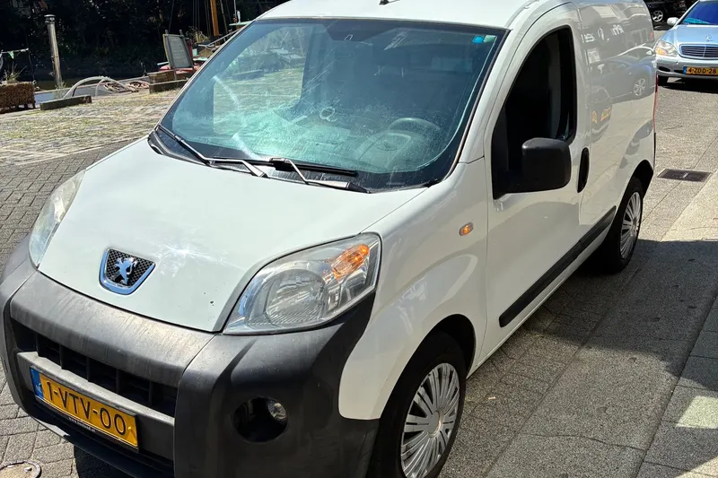 Peugeot Bipper (2012)