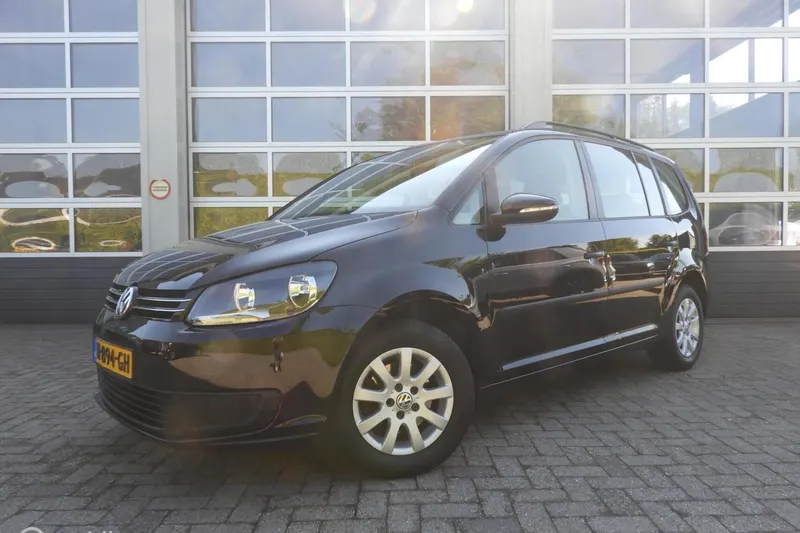 Volkswagen Touran (2011)