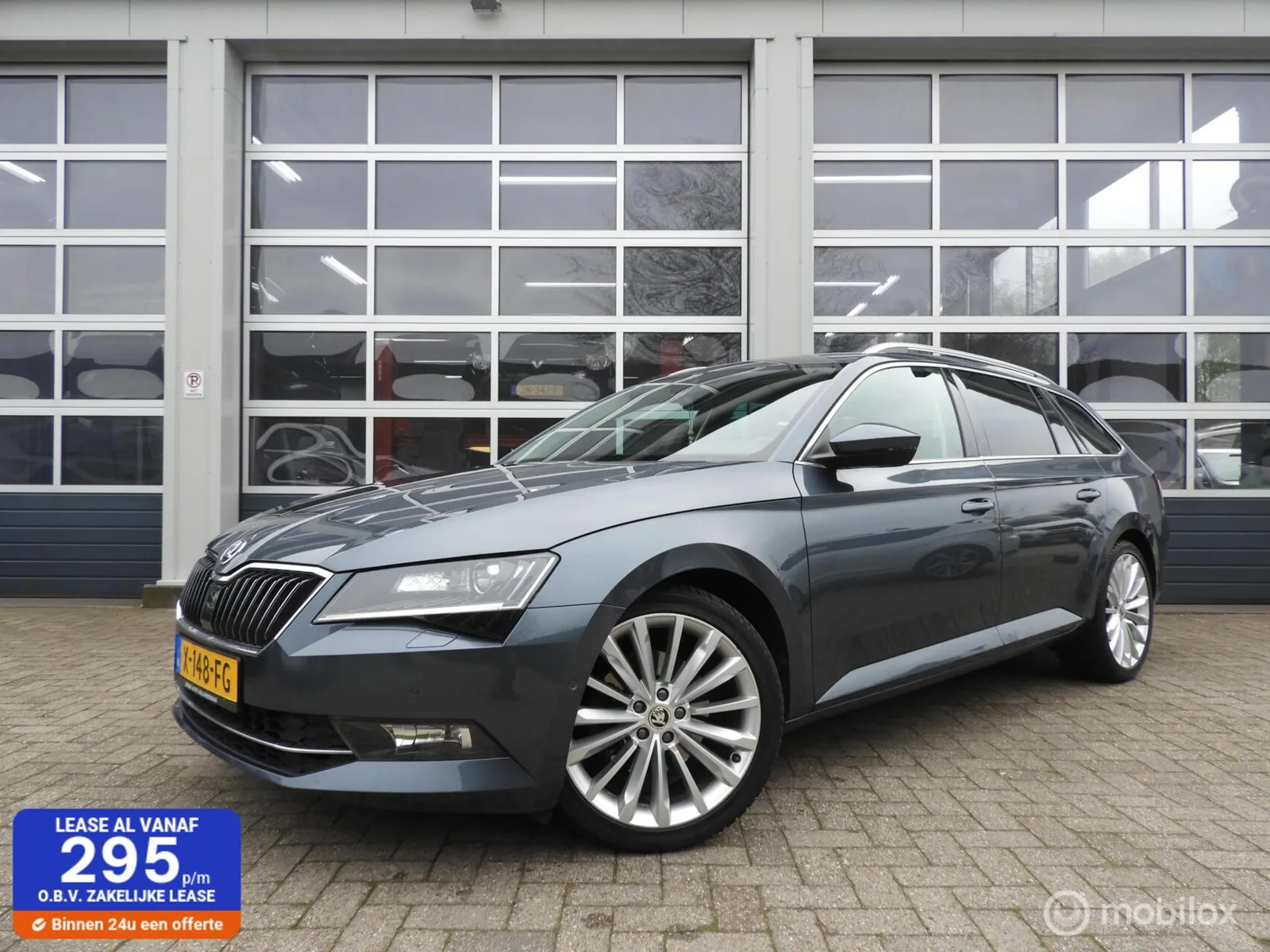 Škoda Superb (2016) — foto 1