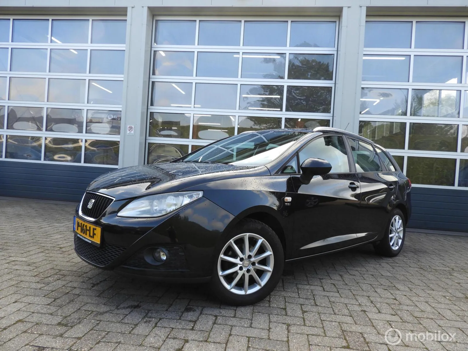 SEAT Ibiza (2011) — foto 1