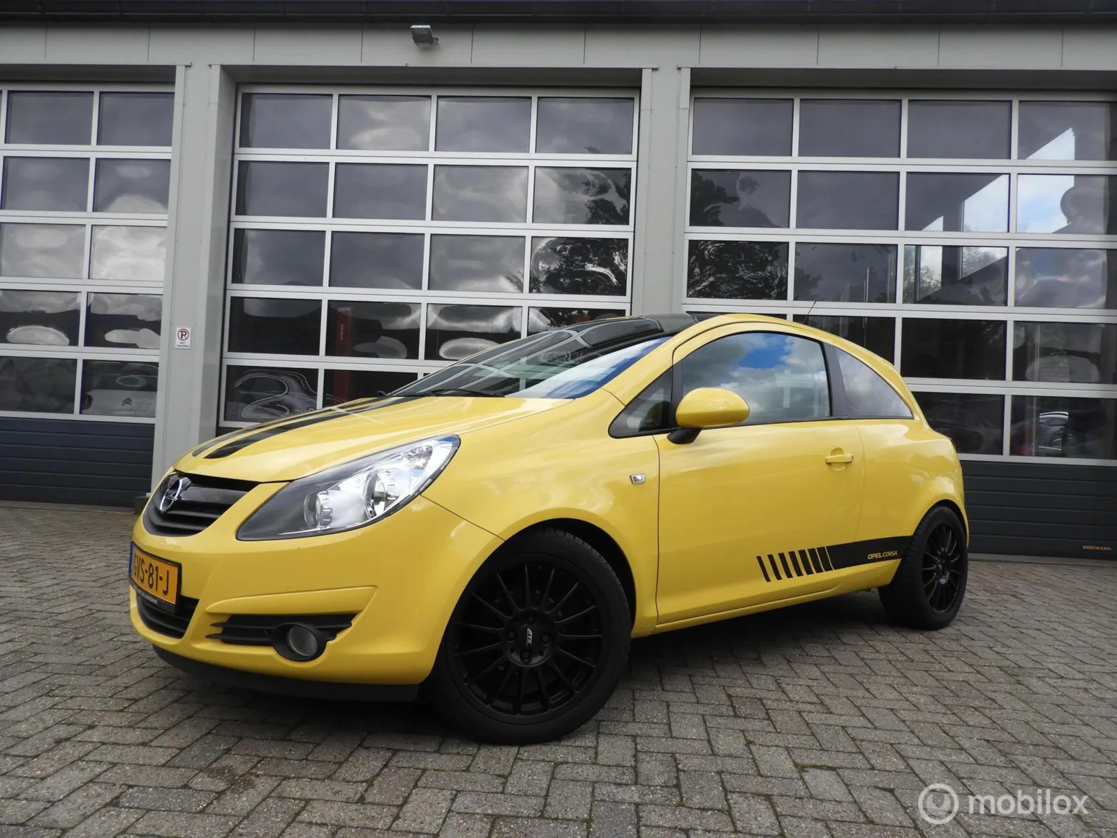 Opel Corsa (2010) — foto 1