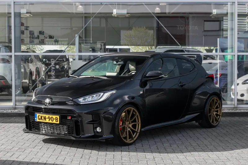 Toyota Yaris (2023)