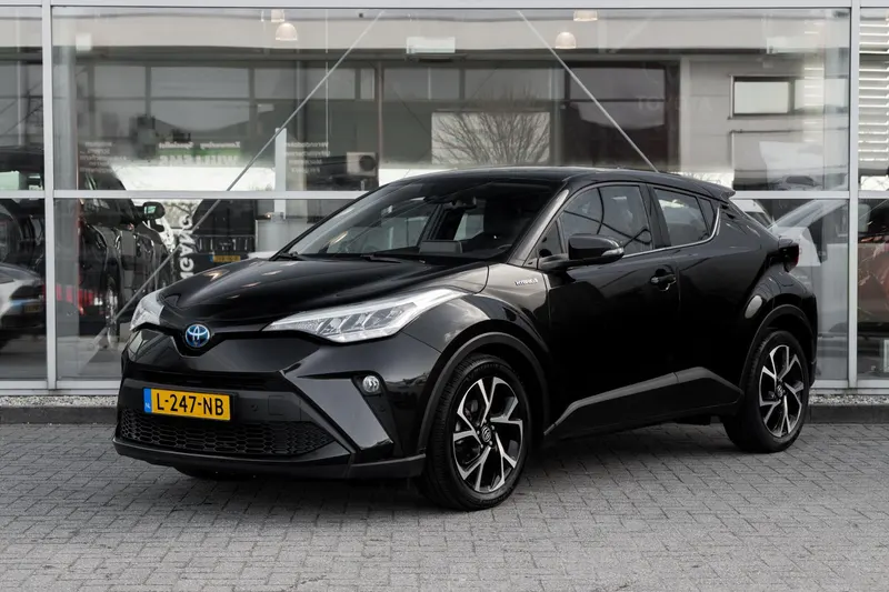 Toyota C-HR (2021)