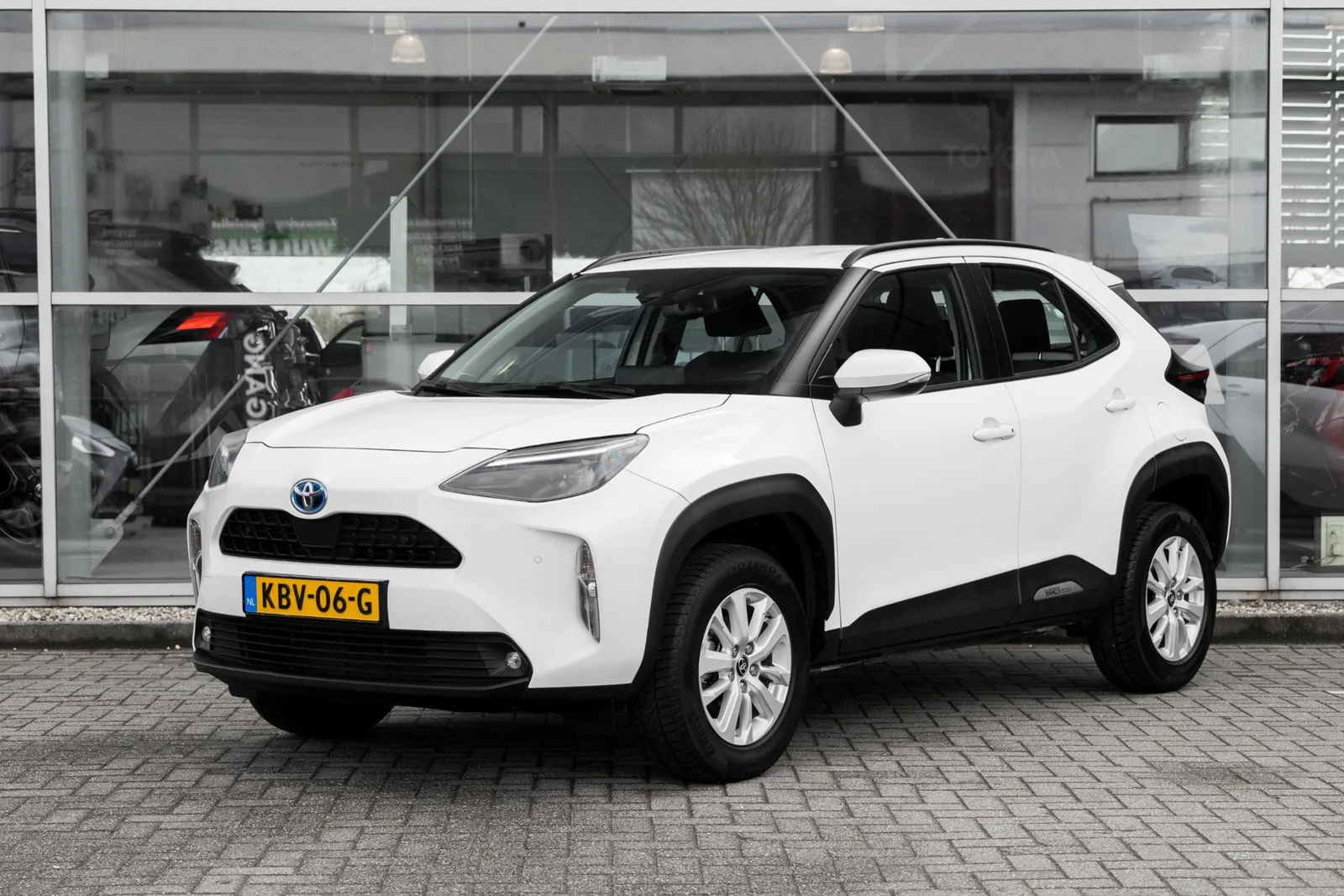 Toyota Yaris Cross (2023) — foto 1
