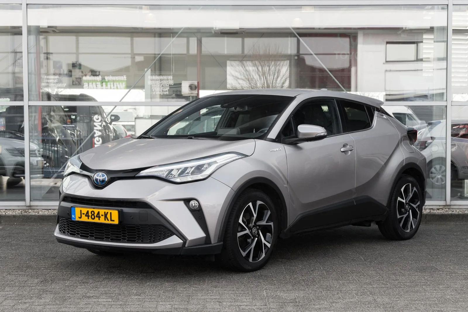 Toyota C-HR (2020) — foto 1