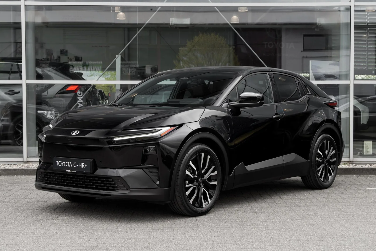 Toyota C-HR+ (2026) — foto 1