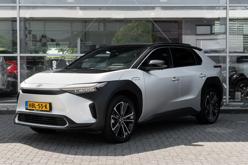 Toyota bZ4X (2025)