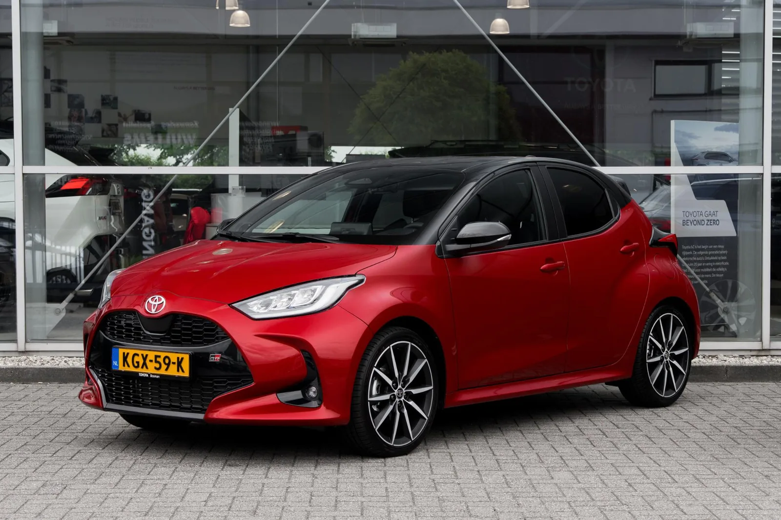 Toyota Yaris (2026) — foto 1